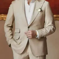 فروشنده کت وشلوار نیازمندیم.حقوق عالی