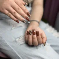 خدمات وآموزش کاشت ناخن با مدرک فنی حرفه ای|خدمات آرایشگری و زیبایی|اردبیل, |دیوار