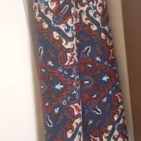 یک جفت فرش دستبافت در حد نو سرمه ای رنگ