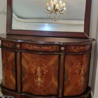 کنسول و آینه