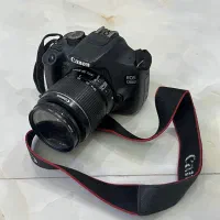 دوربین 1200D