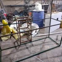 تخت فلزی چهارپایه