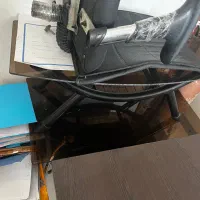 میز وسط مبلمان یا صندلی اداری