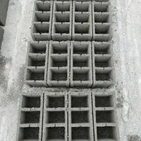 بلوک سیمانی ته پر ۳ خانه