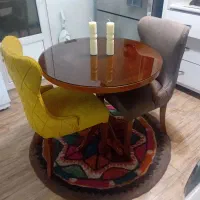 میز صبحانه خوری