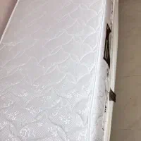 خوشخواب یکنفره به همراه کفی در حد نو