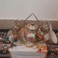 قوری و سینی