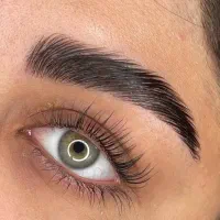 لیفت مژه و ابرو در بهترین سالن عظیمیه