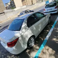 دنا|خودرو سواری و وانت|خمین, |دیوار