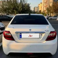 دنا پلاس خشک ۱۴۰۴