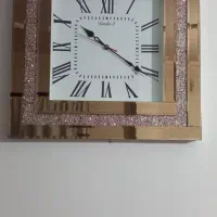 ساعت دیواری