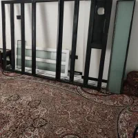 پنجره پی وی سی در دو مترو سی و عرض یک مترو نیم