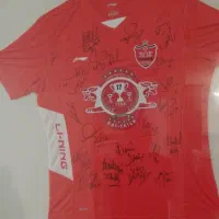 پیراهن هتریک پرسپولیس با امضا...