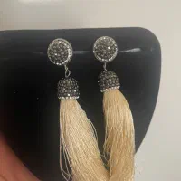 گوشواره نگین دار و سنگ