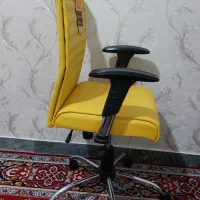 صندلی چرخ داره چرم|صندلی و نیمکت|قزوین, |دیوار