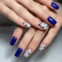 آموزش کاشت ناخن