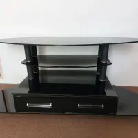 میز تی‌وی شیشه ای