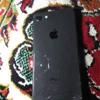 ایفون ۸