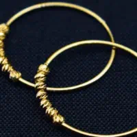 یک لنگ گوشواره گوی دار بزرگ گم کردم مژدگانی میدم
