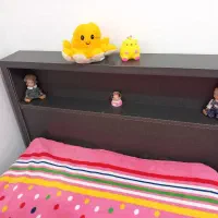 تخت خواب و کتابخانه و شلف و عروسک|اسباببازی بچه|نهاوند, |دیوار