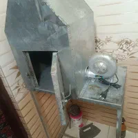 منقل دمنده برقی جنس خوب با پایه آهنی محکم و