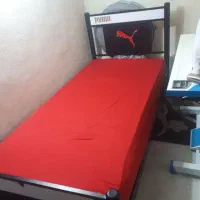 تخت فلزی با تشک