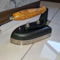 اتو سنگین نوستالژی کلکسیونی|کلکسیون اشیاء عتیقه|اسلامشهر, شهرک واوان|دیوار