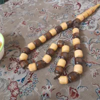 تسبیح تزئینی ۳۳دانه|کلکسیون اشیاء عتیقه|مشهد, فتح المبین|دیوار