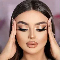 فقط سه روز میکاپ  ۲۵۰ ۳۵۰و... افتتاحیه سالن