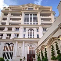 دو-طبقه-نیم-ویلایی-باز-سازی-شده