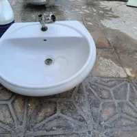 روشویی با پایه