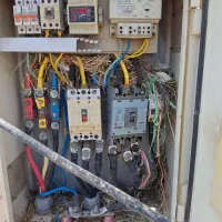 برق کار|خدمات پیشه و مهارت|اسفراین, |دیوار