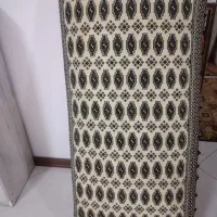 دو جفت پشتی ماشینی سالم و تمیز