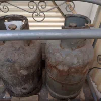 دو عدد کپسول گاز مایع ۱۱ کیلویی|اجاق گاز و لوازم برقی پخت‌وپز|قم, پردیسان|دیوار