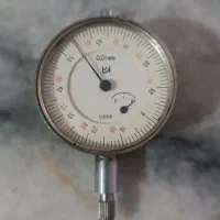 ساعت و کولیس