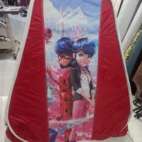 چادر کودک و‌ نوجوان