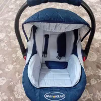 کریر نوزاد سالم