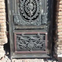 ساخت انواع درب ورودی ویلا ودرهای درباره ای