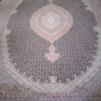 فرش ماشینی ۵۰۰ شانه ماهی در حد نوع دو چفت