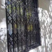 ساخت و نصب انواع حفاظ اکاردئونی.فرفورژه وثابت و.|خدمات پیشه و مهارت|آبسرد, |دیوار