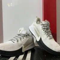 کتونی اورجینال ورزشی و والیبال نایک کوبهkobe mamba|ورزش‌های توپی|قم, نوقطار|دیوار