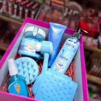 کادو و هدیه روز زن روز مادر باکس کادویی روز دختر|آرایشی، بهداشتی، درمانی|مشهد, آبکوه|دیوار