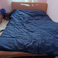 سرویس تخت خواب با تشک  و پاتختی