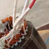 سیم پیچی تک فاز و سه فاز وبرق ساختمان وغیره|خدمات پیشه و مهارت|شیراز, شهرک فرزانگان|دیوار