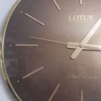 ساعت لوتوس