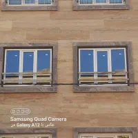 درب پنجره دوجه داره