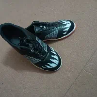 کفش سالنی مناسب بدنسازی فوتبال فقط ۴۵۰تومان