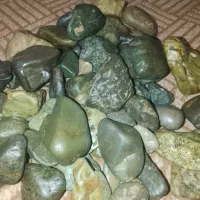 سنگ تراش نخورده یشم سبز