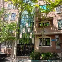 ۱۳۵ متر/۳ خواب/غرق نور/خوش نقشه/خوش دسترس