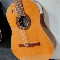 گیتار درجه یک با ضمانت کتبی با مدیریت دکتر حقیقی|گیتار، بیس، امپلیفایر|زنجان, |دیوار